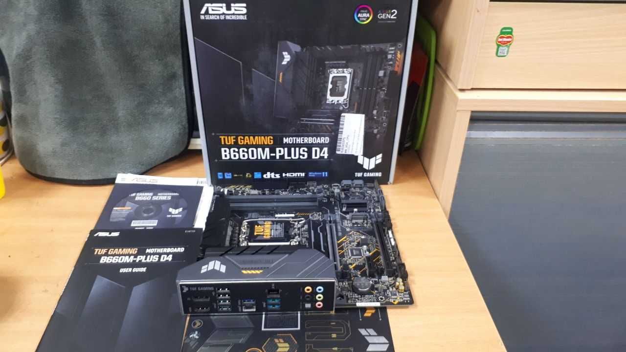 Материнська плата Asus TUF GAMING B660M-PLUS D4