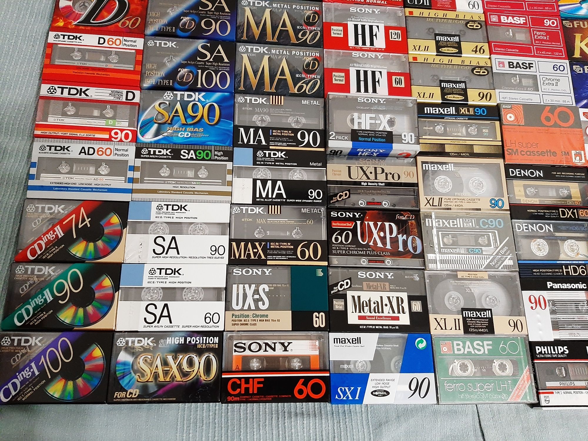 CASSETES ÁUDIO NOVAS originais