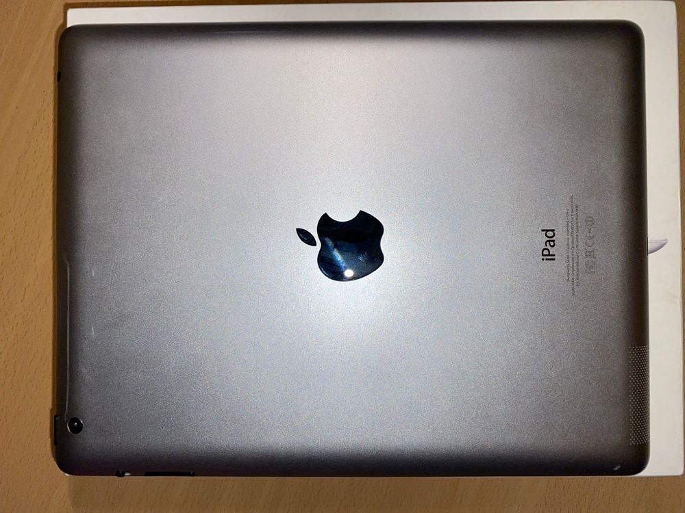 Vendo Apple iPad 4ª Geração (16GB-WiFi)