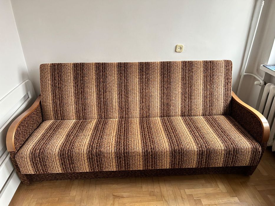 Oddam kanapę i stolik