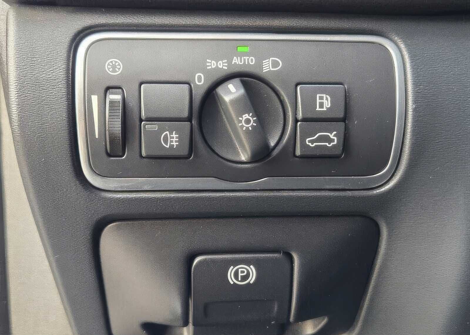 2016 Volvo XC60 T5 Premier