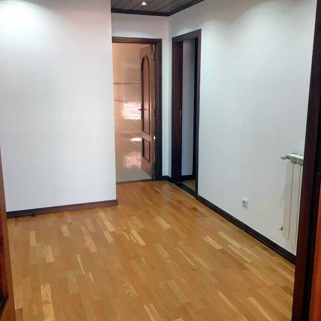 Arrendamento Apartamento T3 - Alto de Santa Catarina - Linda-a-Velha