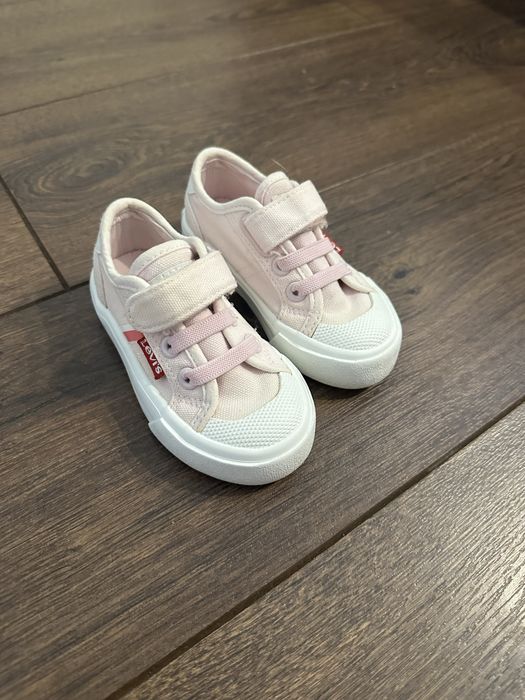 Кеди кроссівки дитячі levis 22 розмір
