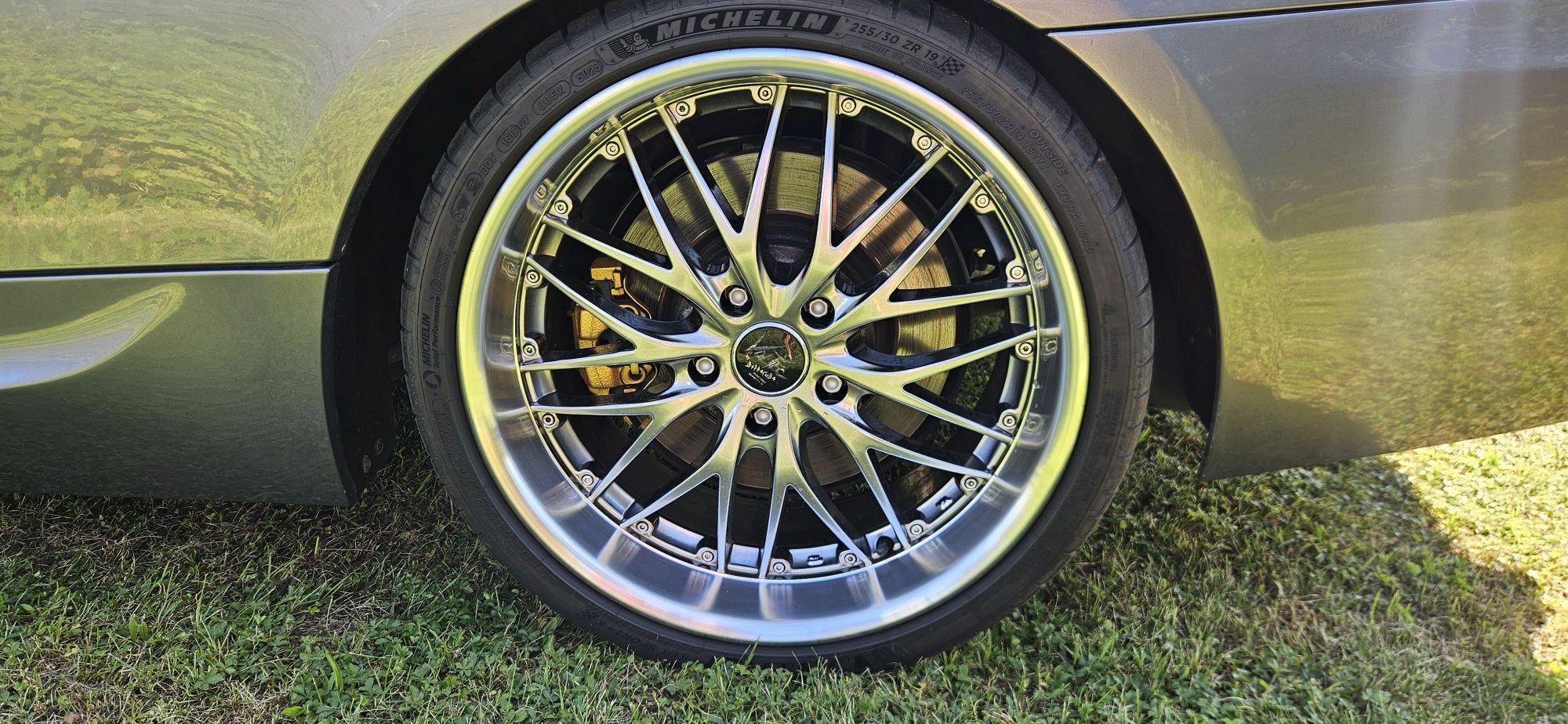 BMW   E92    335 I