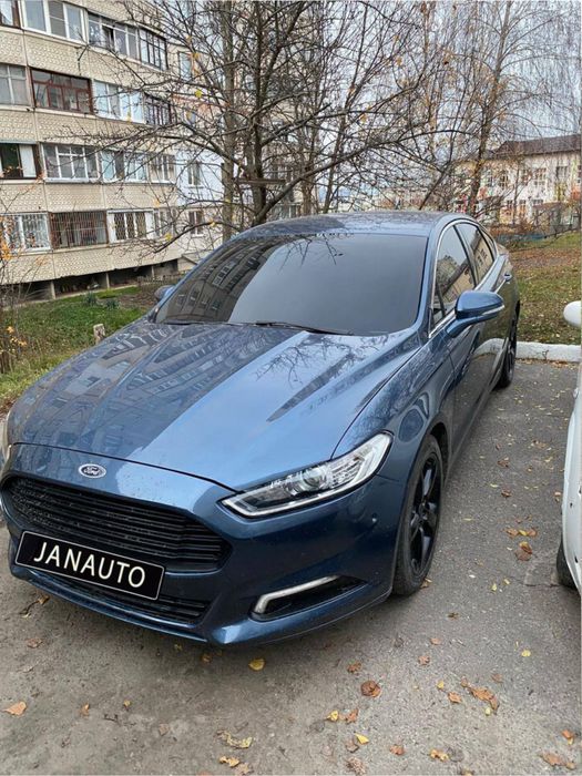 Ford Fusion Hybrid Titanium 2017