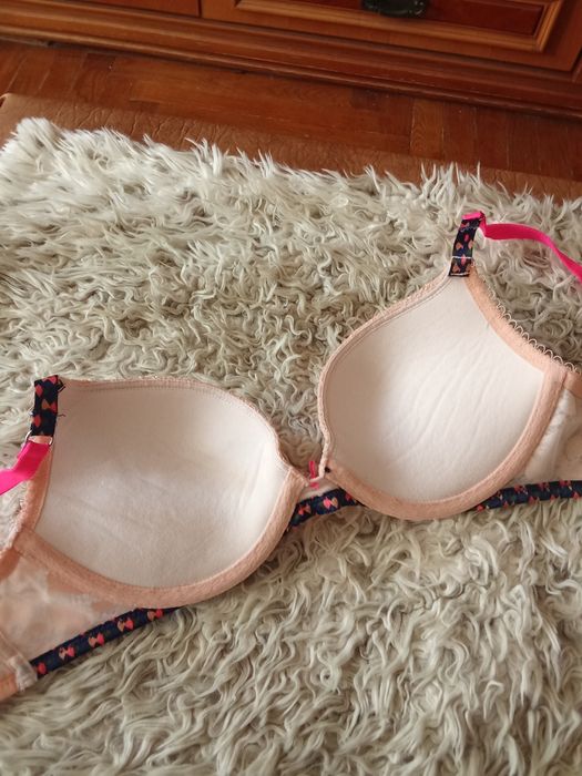 Бюстгальтер ліфчик ліф Victoria's secret пушап 70 А В