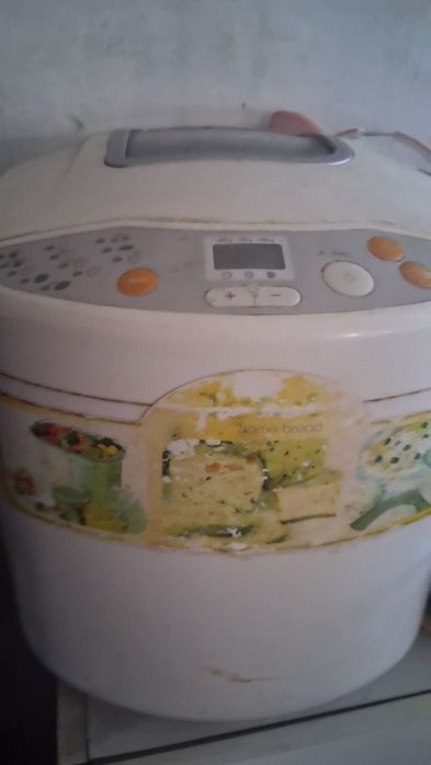 Maquina de fazer pao tefal