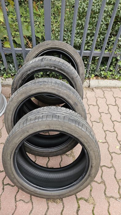 Opony Bridgestone Potenza RE050A 225/45 R17