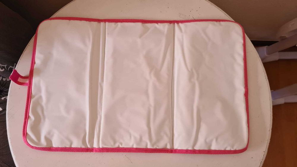 Mala com muda fraldas