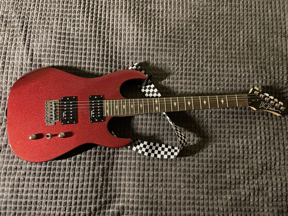 Електрогітара B. C. Rich