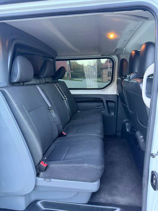 Renault Trafic long brygadówka 2020 rok