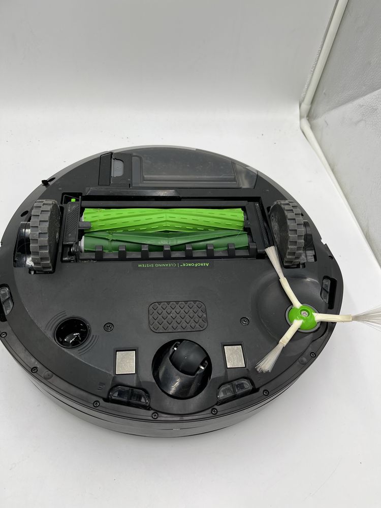 Robot sprzatajacy Irobot roomba i3