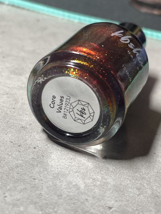 Kbshimmer lakier do paznokci Core Values