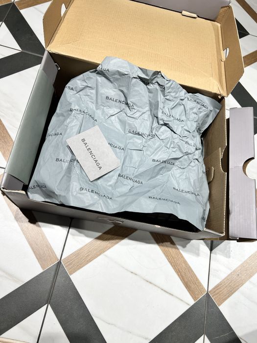 balenciaga 3xl СРОЧНО