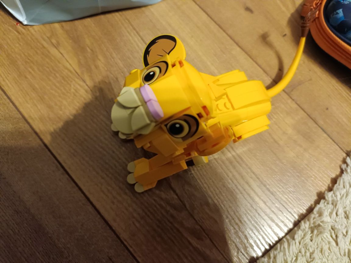 LEGO Simba król lew