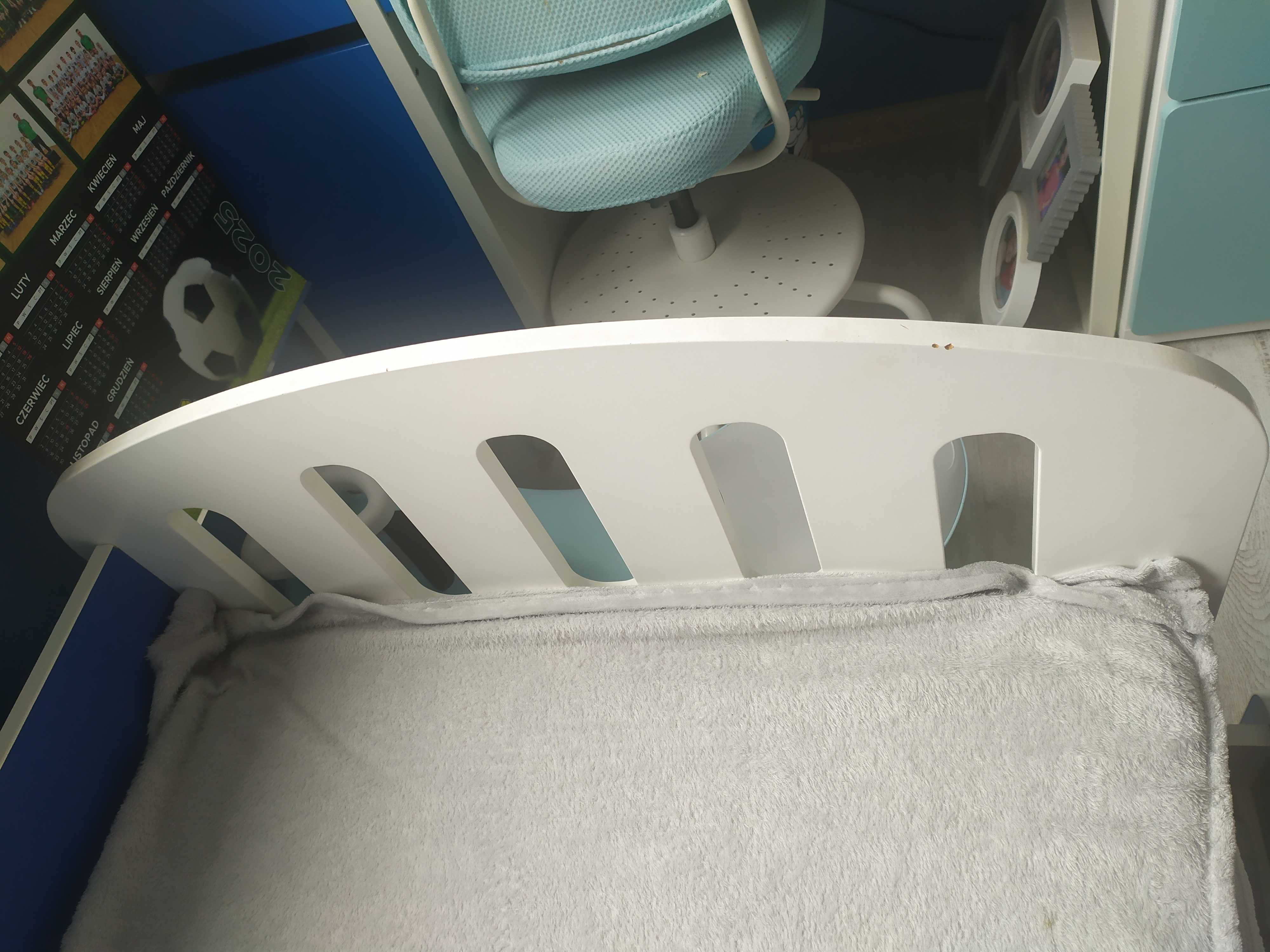 Łóżko dla dziecka - gratis biurko z Ikea