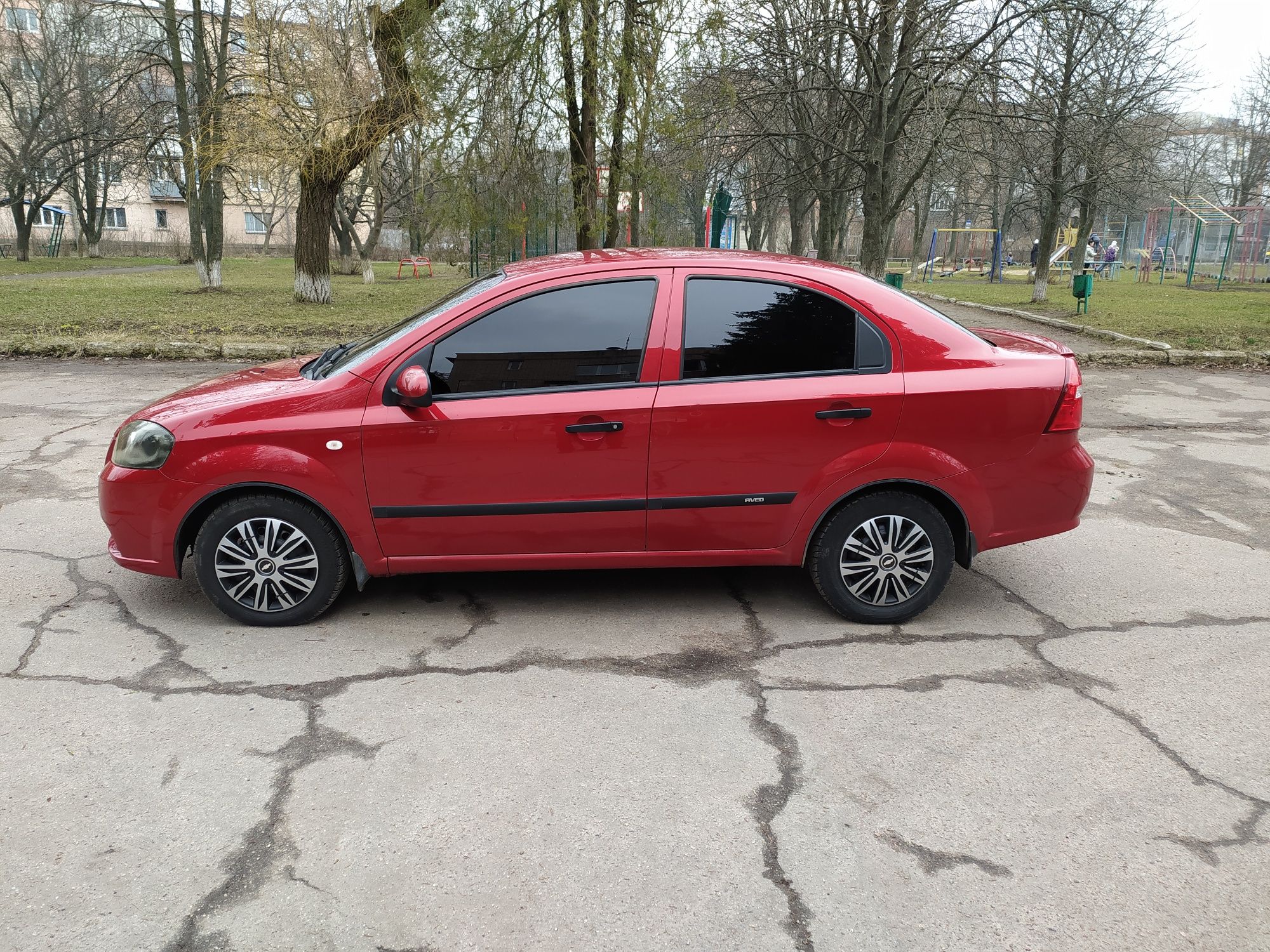 Продам  Chevrolet Aveo 1.5 Газ 4