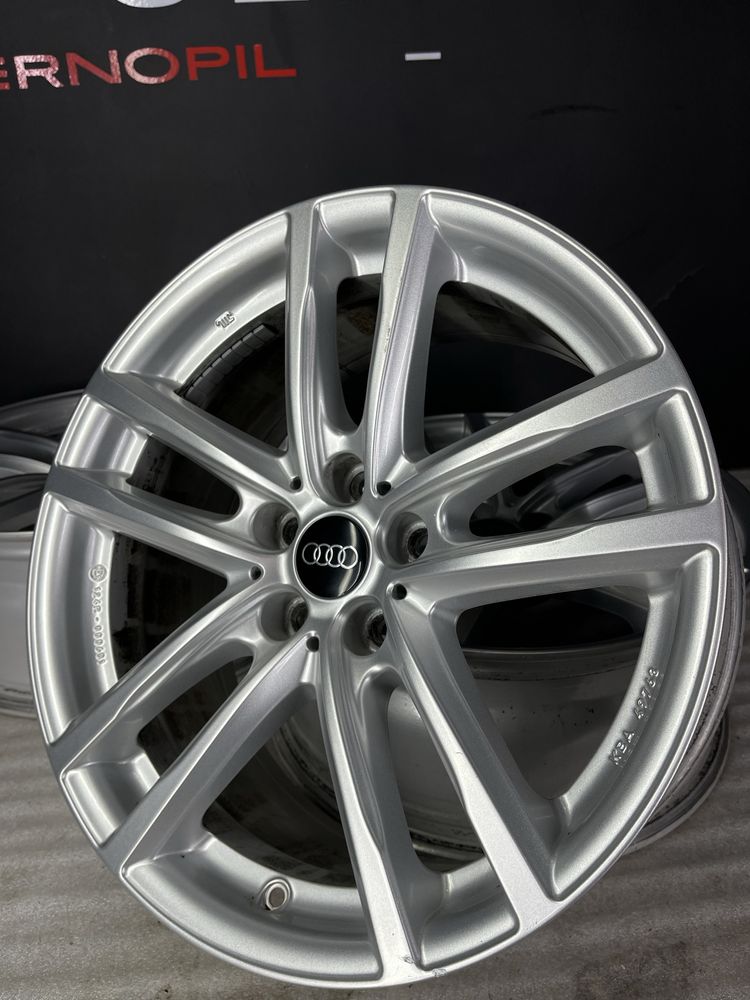 Диски R18 5x112 Et30 8J. Audi A4 A5 A6 A7 A8 Q3 Q5 Q7. VW Touareg