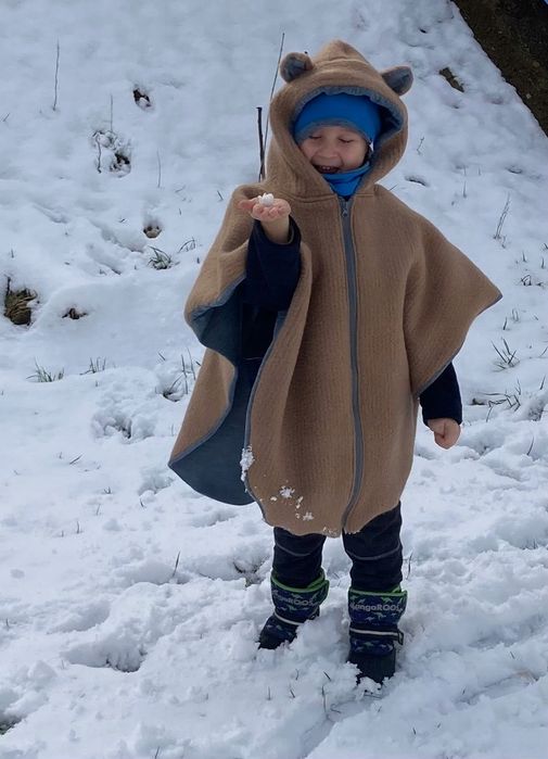 Ponczo  wełniane 1-3 lata  samochodowe 100% wełna parzona wool merino