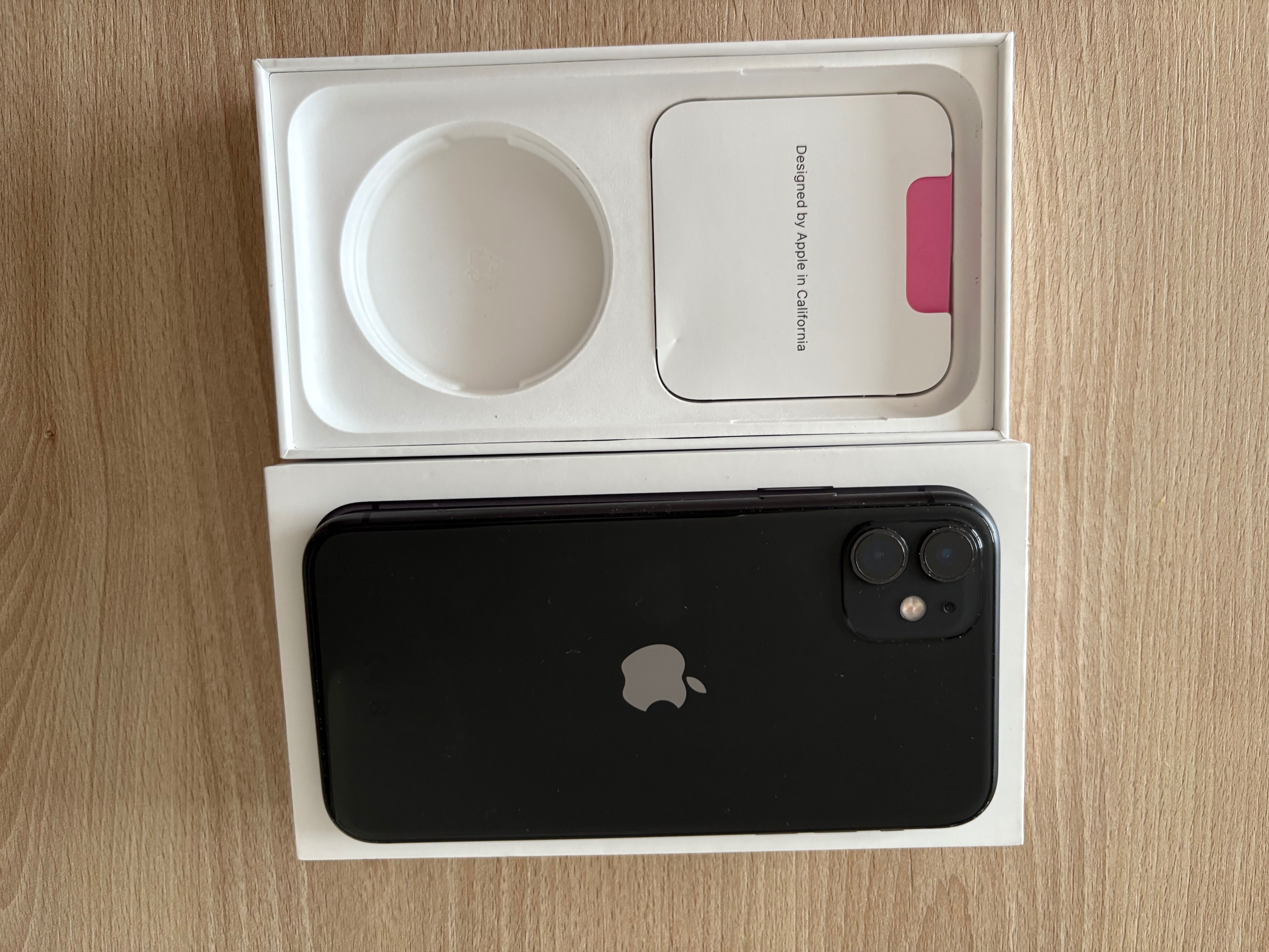 iPhone 11 64 GB czarny