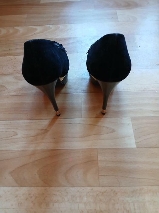 Sprzedam buty firmy Centro