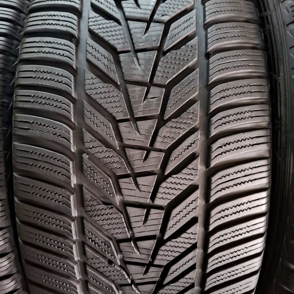285/45/20 R20 Hankook ICept Evo3 W330 4шт зима