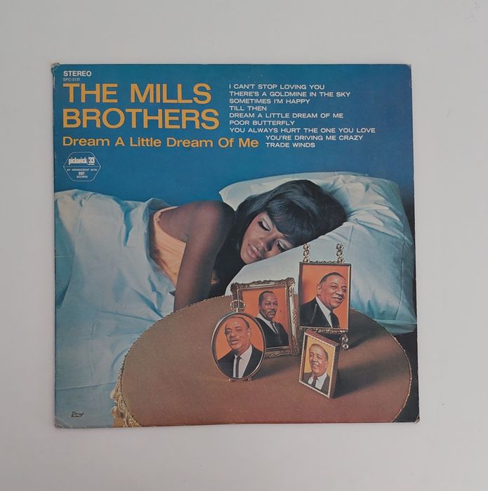 The Mills Brothers - Dream A Little Dream Of Me