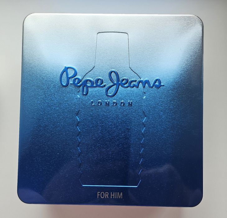 Металева коробка 21,5×20,5×11,5см