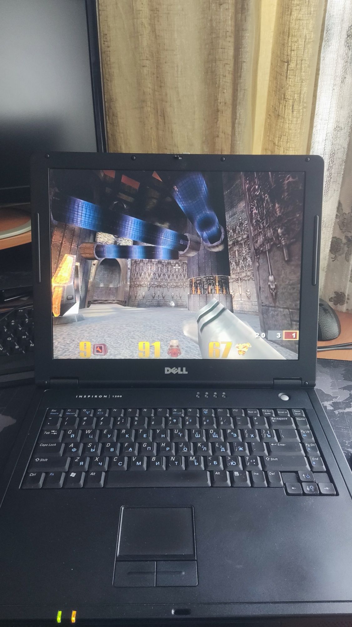 Ноутбук для ретро игр Dell Inspiron 1200
