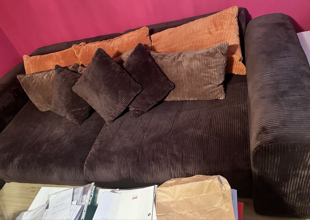 Kanapa rozkładana z funkcją spania sztruks