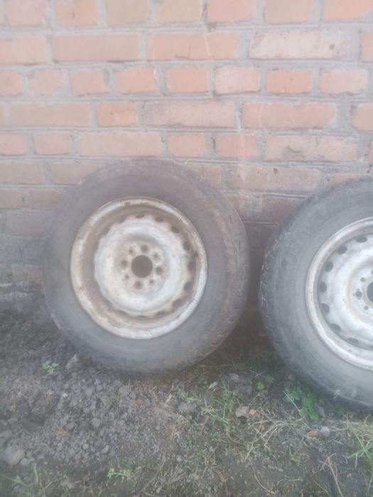 Летняя резина с дисками ВАЗ R13