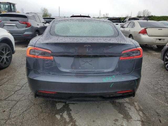 Tesla  Model S 2021