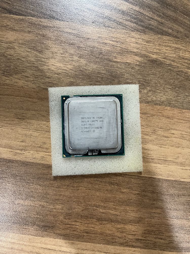 Varios processadores intel