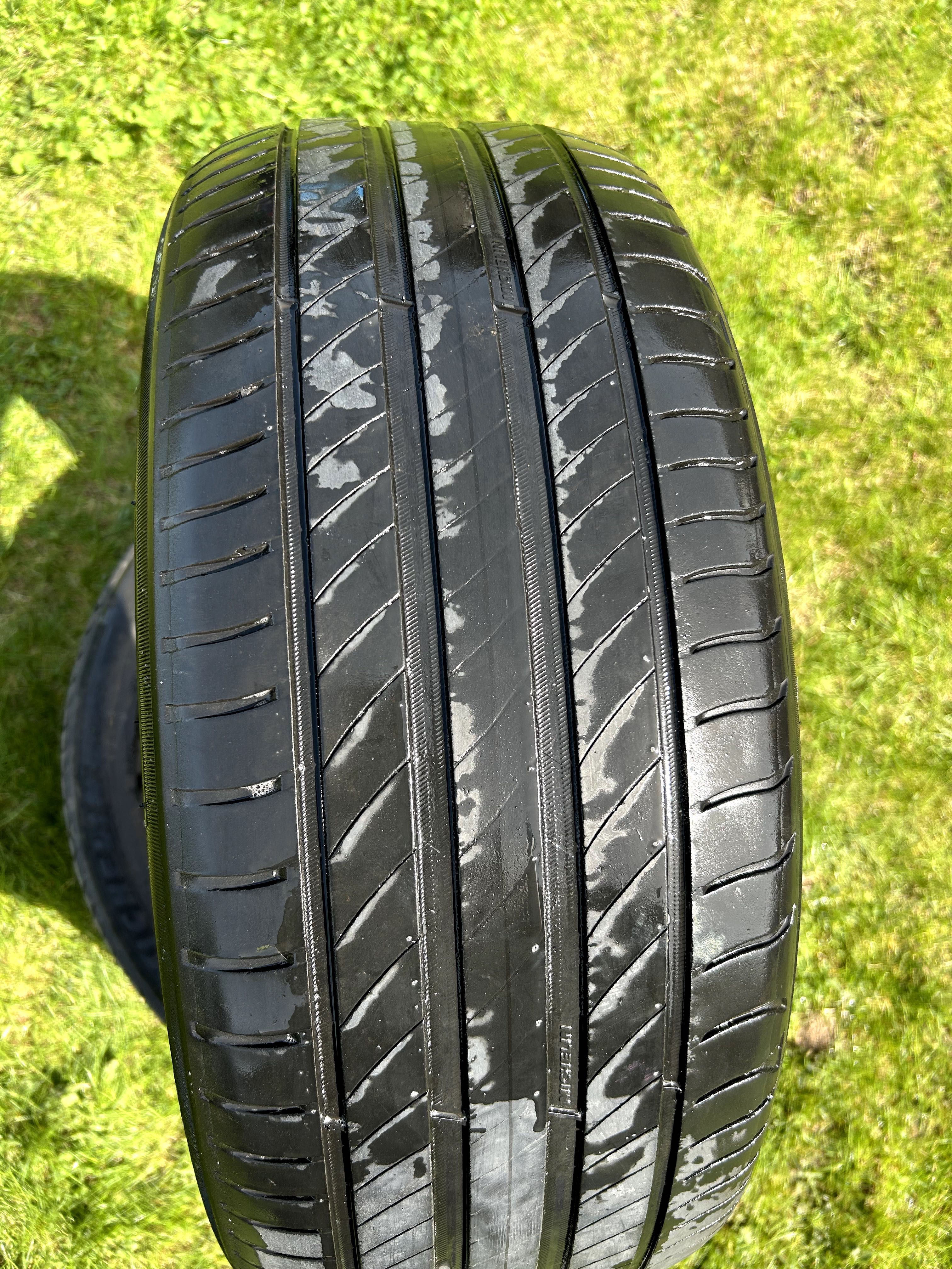 2x 225/45 R17 Michelin Primacy4 3.3mm lato