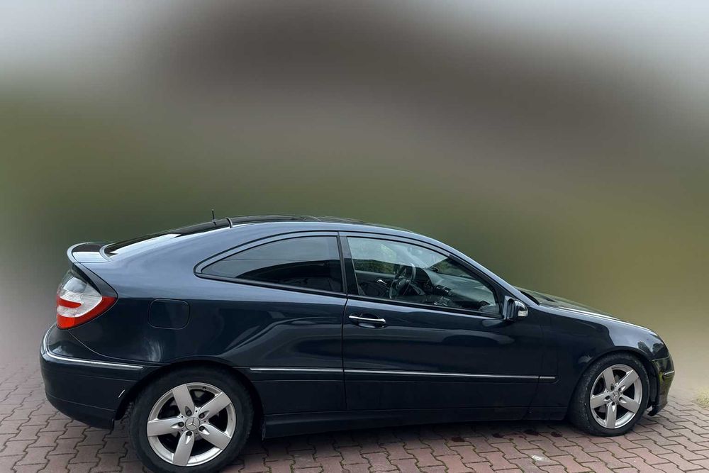 Mercedes C-Class Coupe 1.8 Kompressor • Panorama • Applecar • Webasto