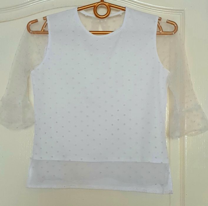 Нарядная блузка для девочки