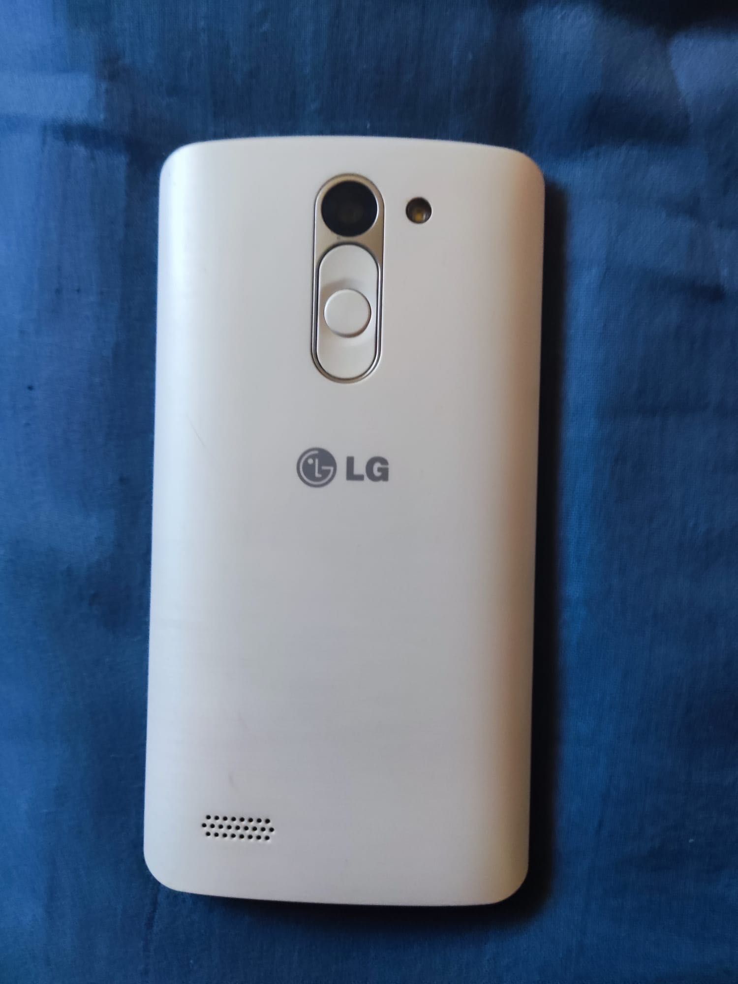 LG L Bello em bom estado