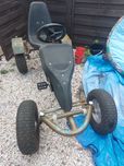 Duży gokart na pedały dwa biegi