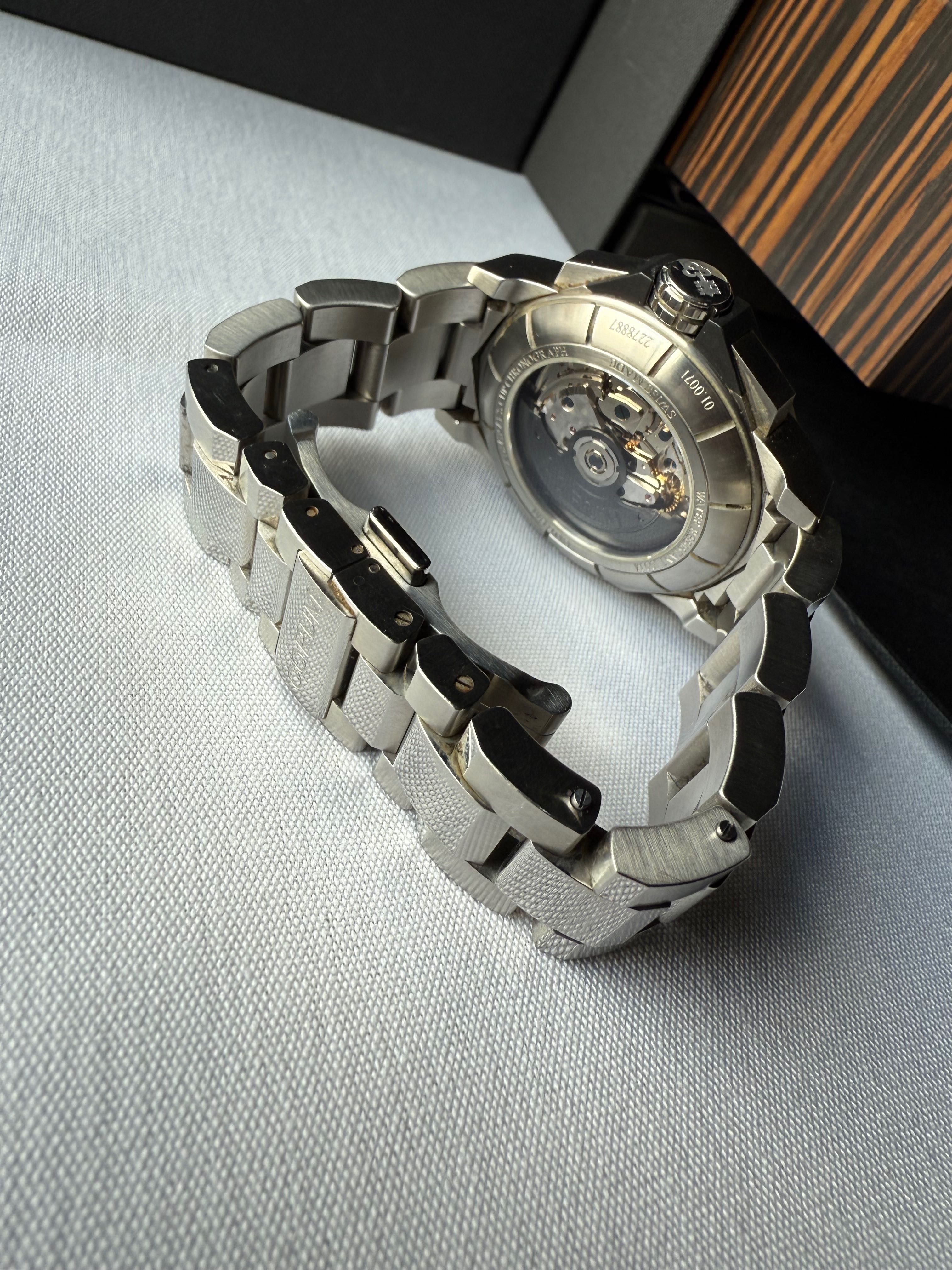 Sprzedam zegarek Corum Admiral's Cup Chronograph 44mm