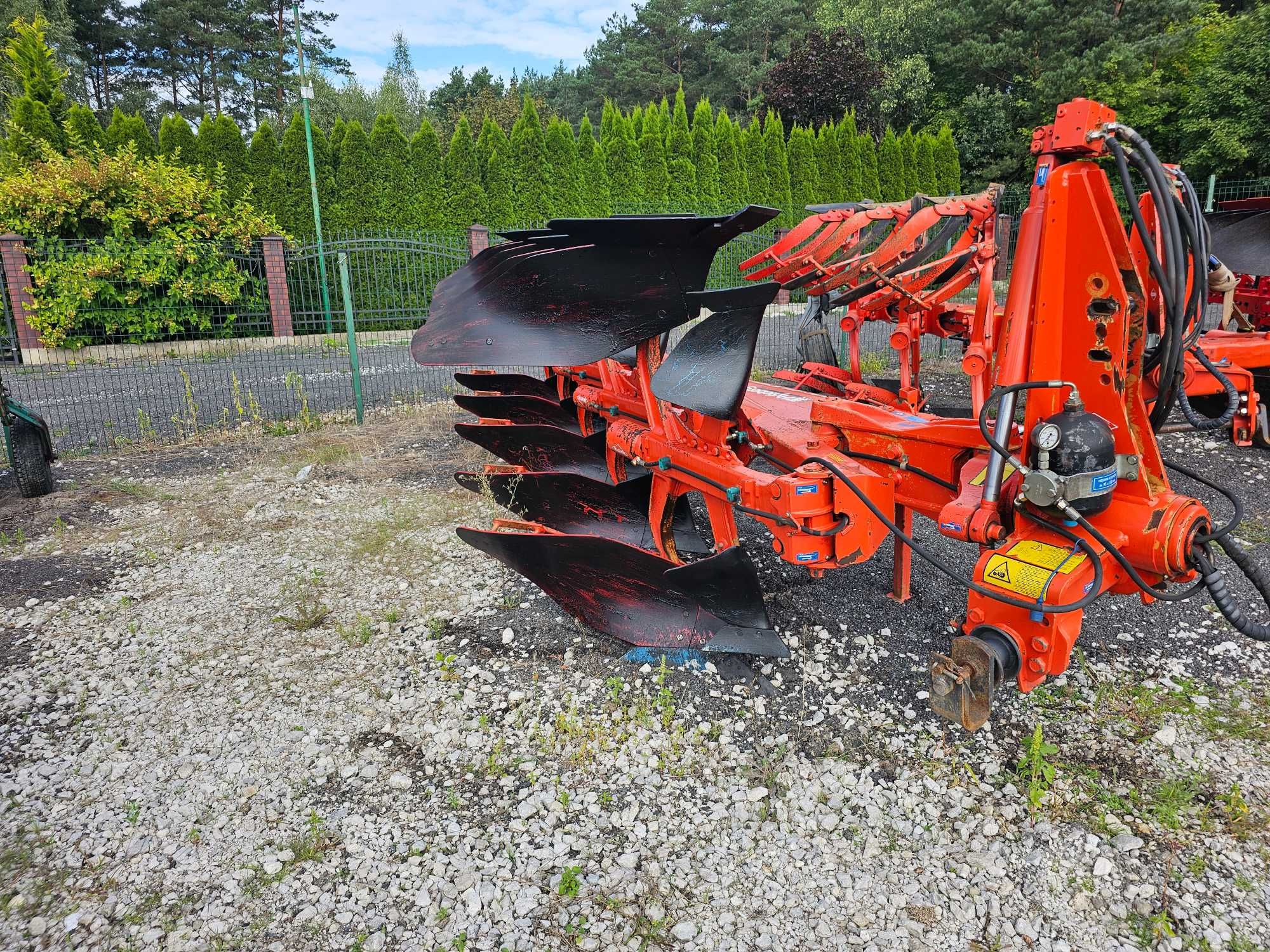 Pług kverneland ,Overum,kuhn, resor ,hydraulika super stan **