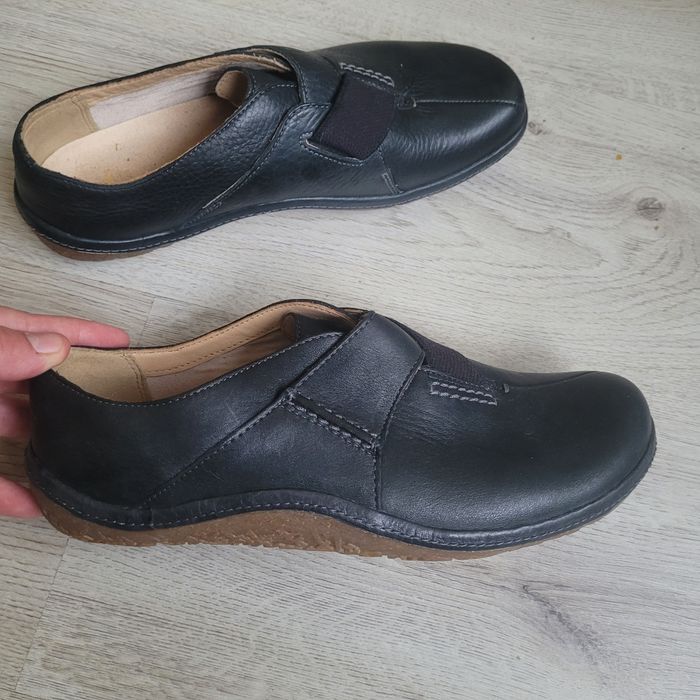 Жіночі шкіряні туфлі 39 р Clarks