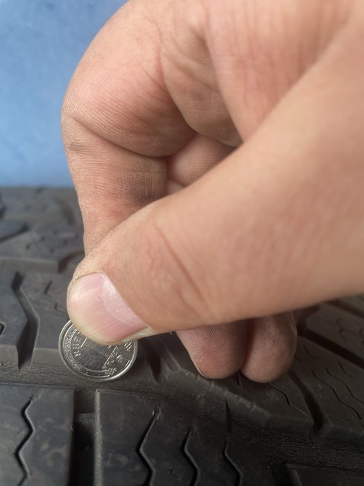 Продам гуму 265/60 R18 в гарному стані, залишок 5 мм. Рік випуску 2020