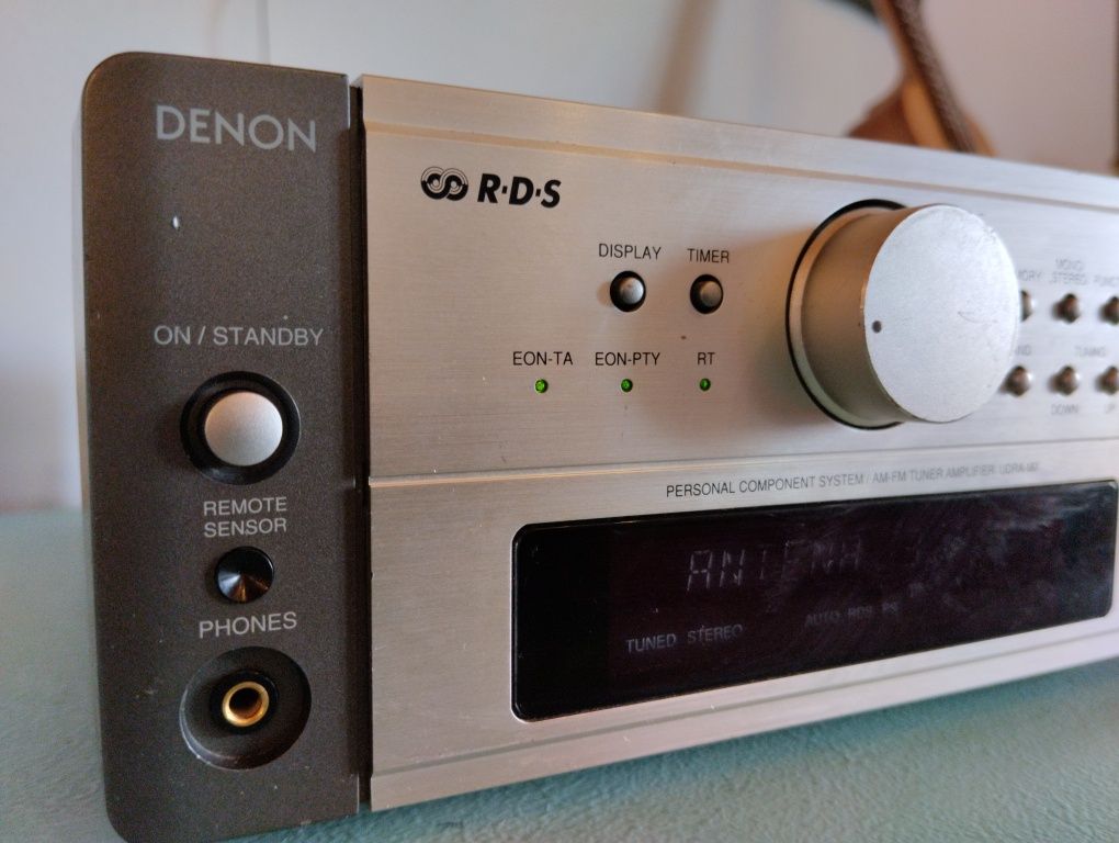 Denon Amplificador Hifi + Speakers/ Colunas