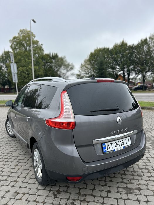 Renault Grand Scenic (Рено Сценік) 2012р. 1.5 Дизель. Автомат.