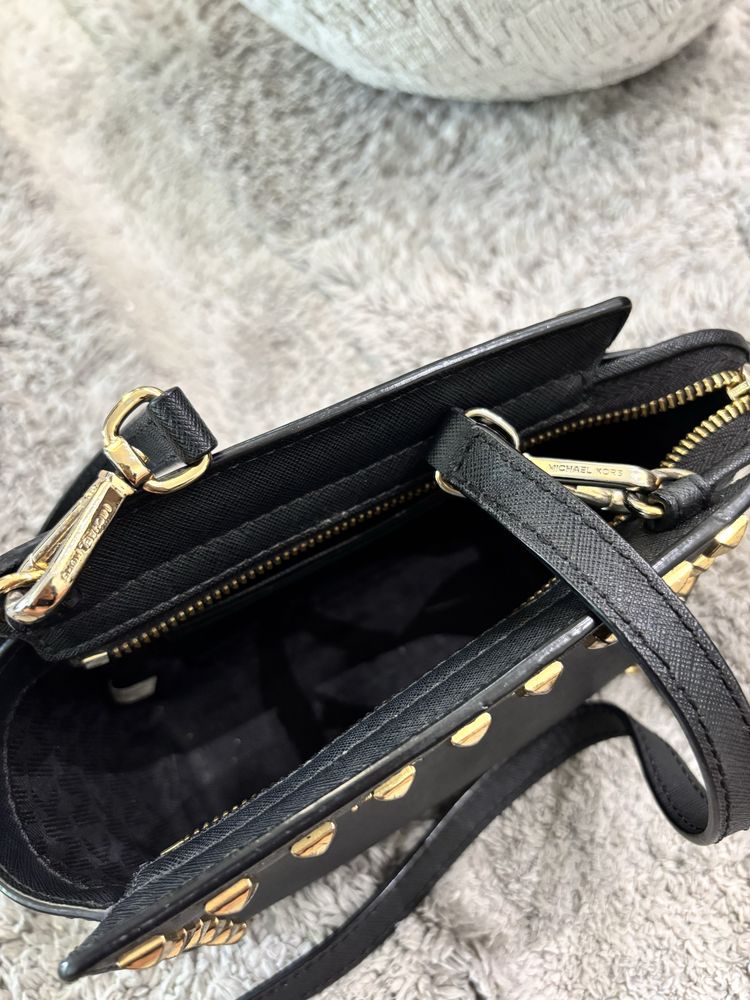 Torebka skórzana michael kors z ćwiekami