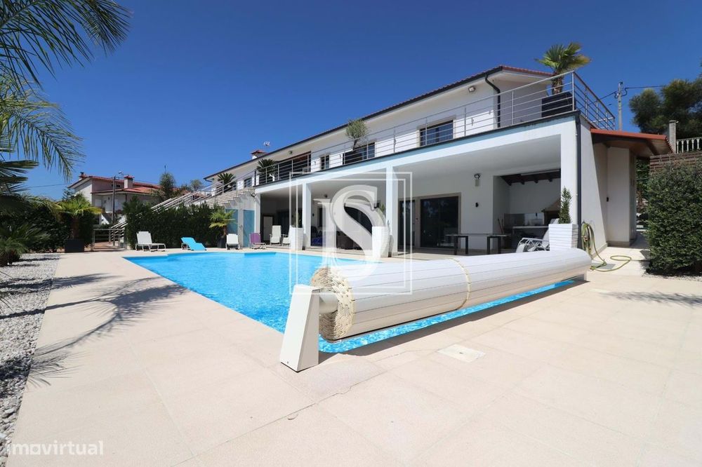 Moradia Isolada T5 em Rates