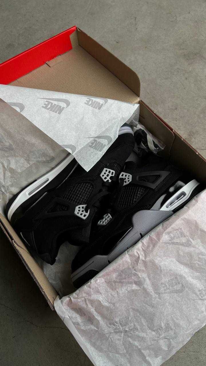 Jordan 4 Black Canvas