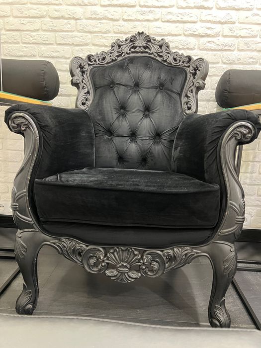 2 крісла бароко чорні