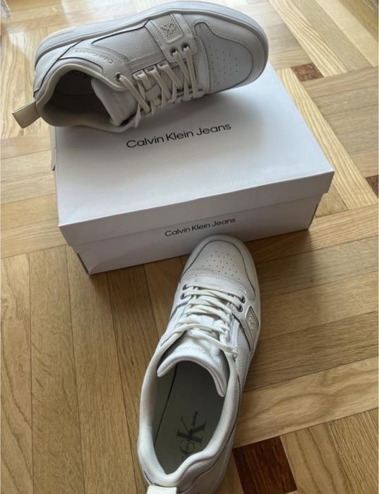 чоловічі кросівки Calvin klein jeans келтвін кляйн білі кросівки