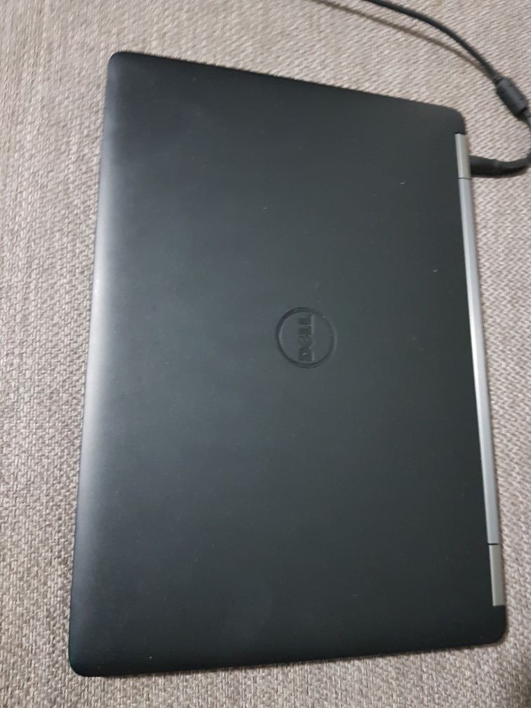 Dell latitude E7470